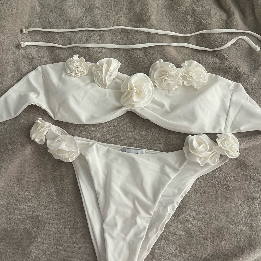 Club L London White Rose Bikini